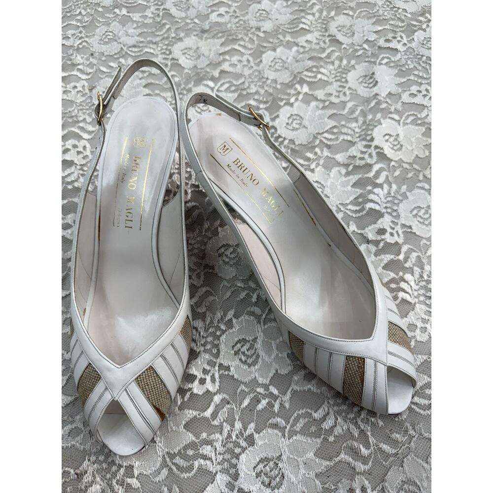 Bruno Magli White Leather Peep Toe Slingback Heels Size 7.5 B Read